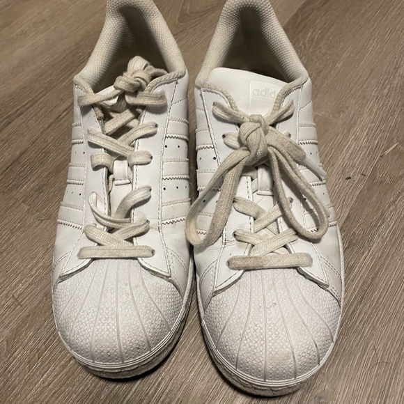 Adidas white court shoes size 8 - Picture 1 of 4